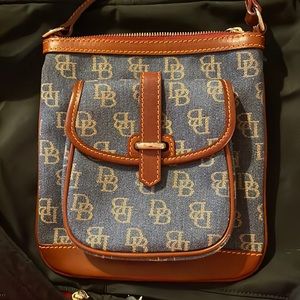 Dooney & Bourke Crossbody